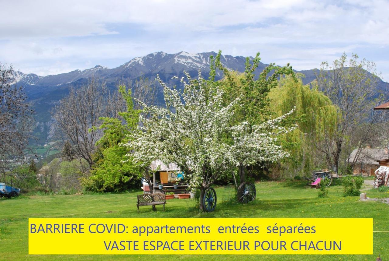 Le Clos Du Berger Le Sauze Extérieur photo